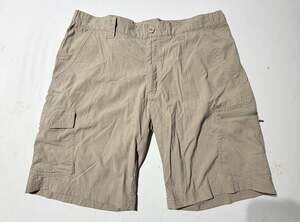 Columbia Silver Ridge Cargo Shorts Men's Size 36 Tan 11" Inseam
